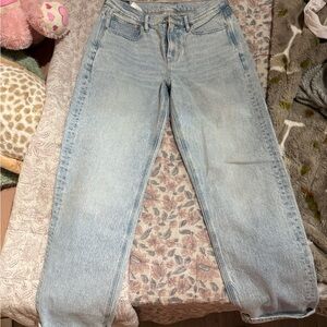 American Eagle Outfitters Light Blue Straight Leg Jeans